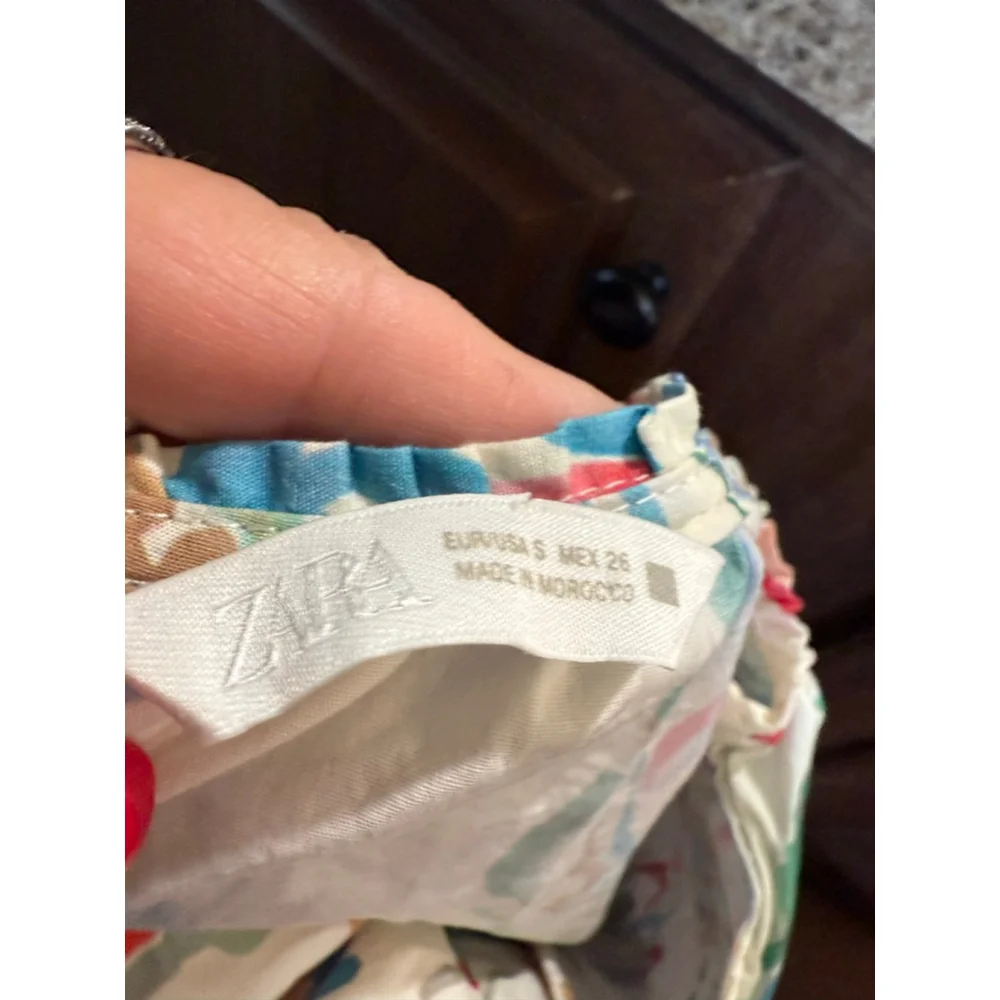 Women's Zara White Multi-Color Floral Blouse Size S - Picture 6 of 8